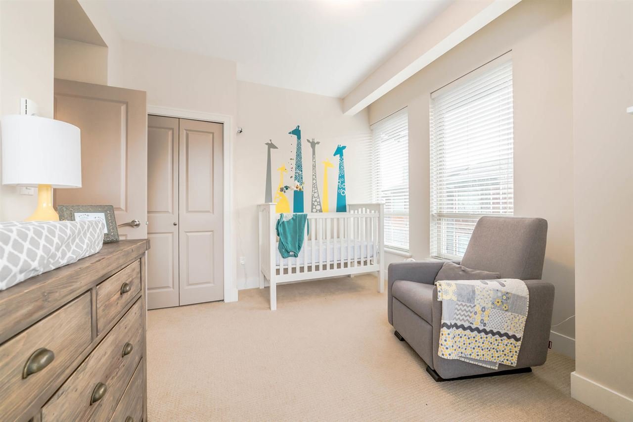 1-897 Premier St