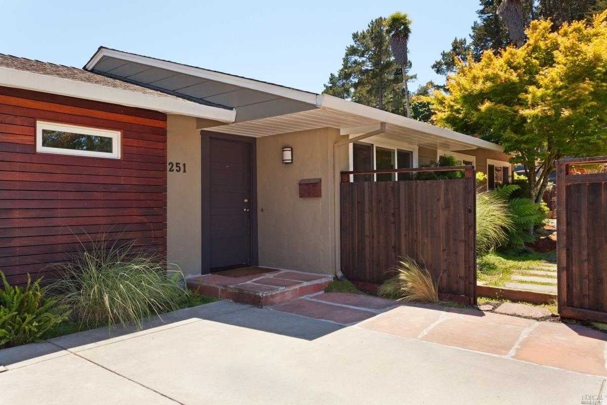 251 Marin Ave