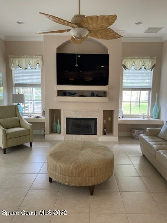 2066 Windbrook Dr
