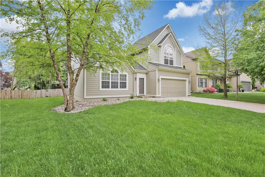 1337 E 154th Terrace