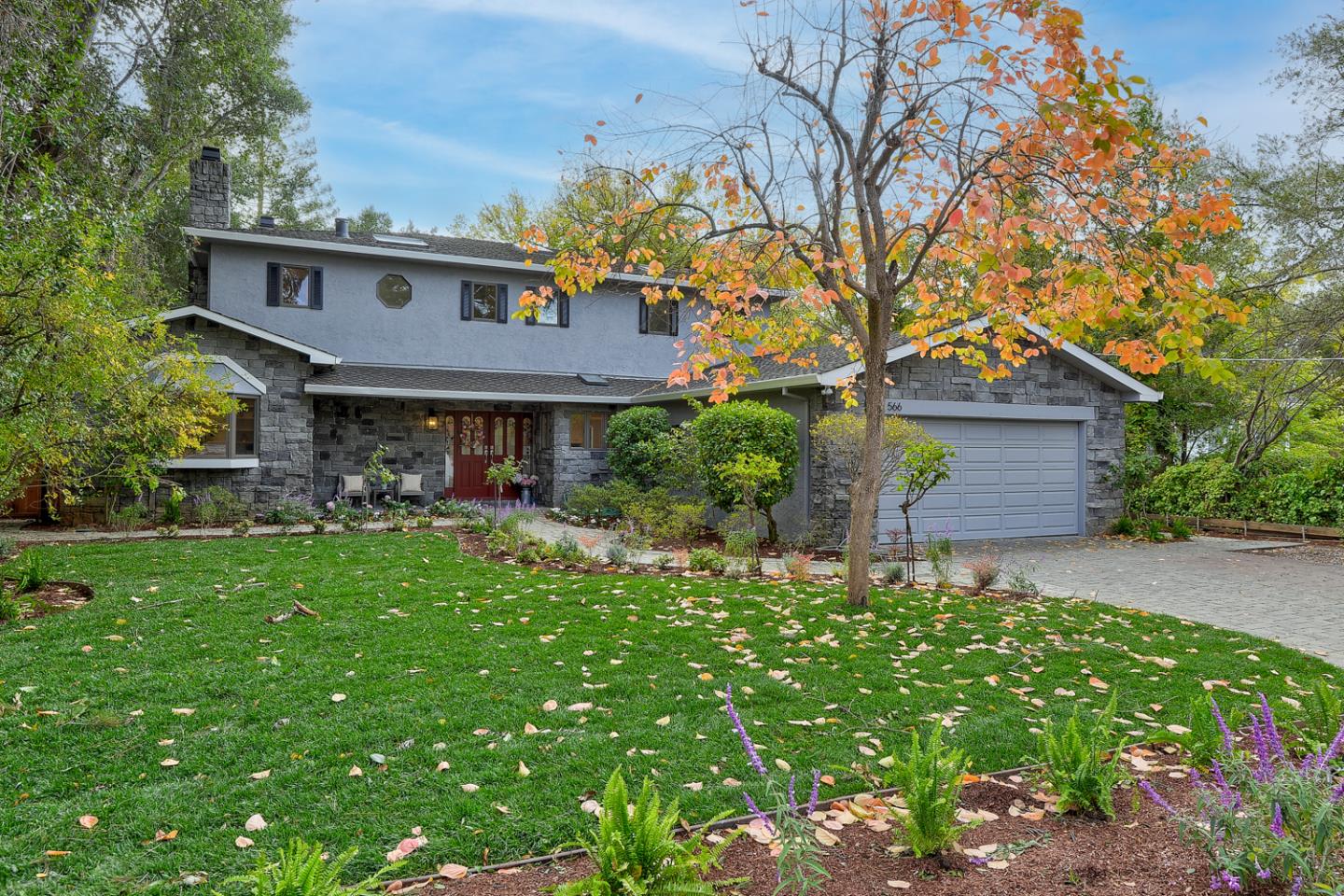 566 Van Buren Street