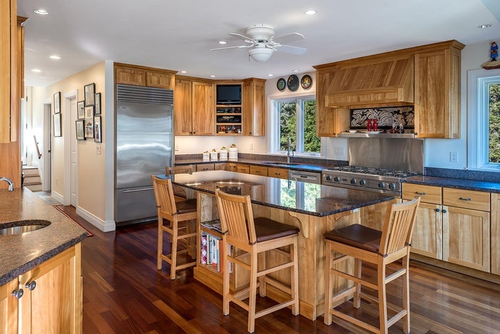 90 Newbury Point, Phippsburg