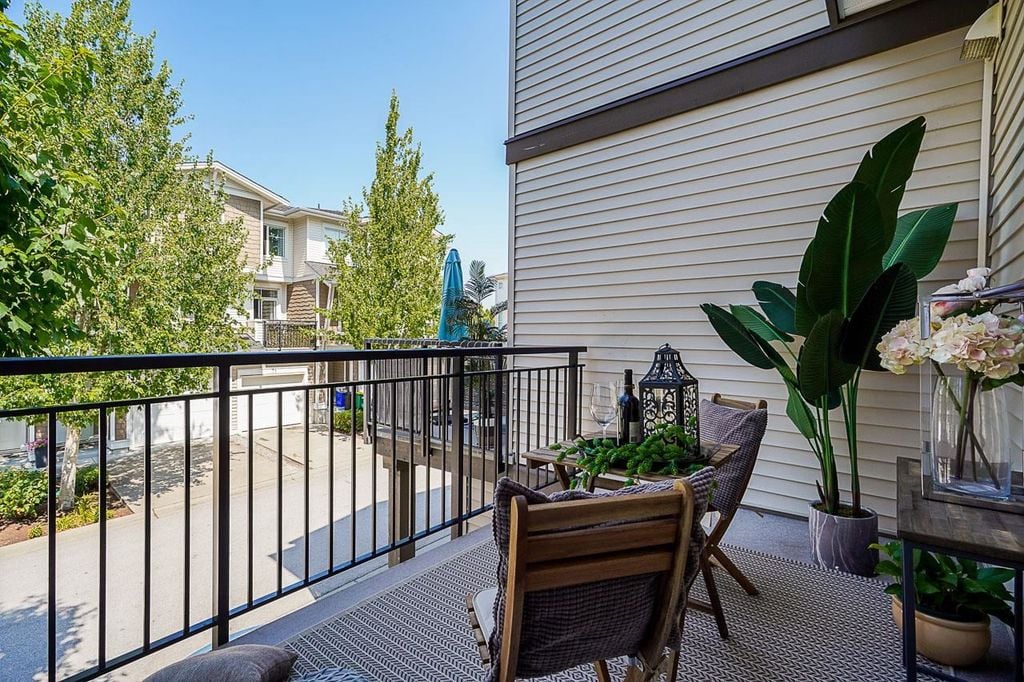 19433 68 Ave, #38