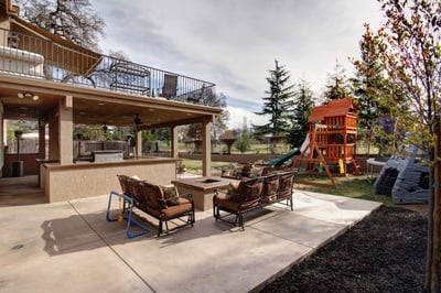 Just Sold! Gorgeous Home on The 13 Th Hole!