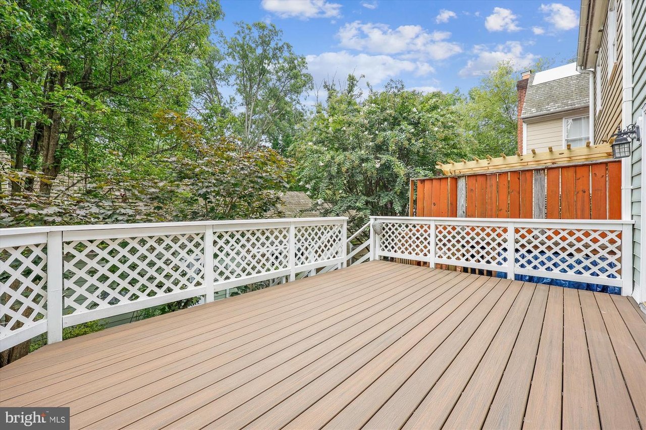 473 Tschiffely Square Rd