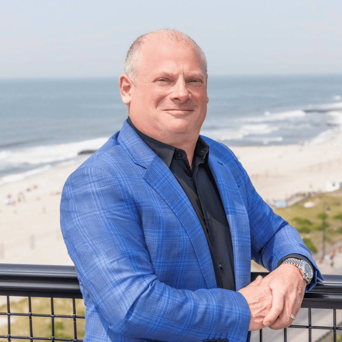 Richard Baumel Rockville Centre, NY Real Estate Agent Headshot