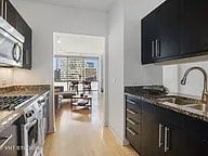 8 RANDOLPH AVE #2707