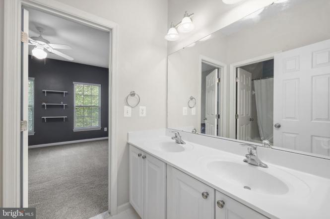 40491 Banshee Dr