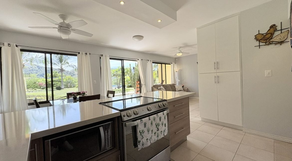 Tropical Retreat Condo