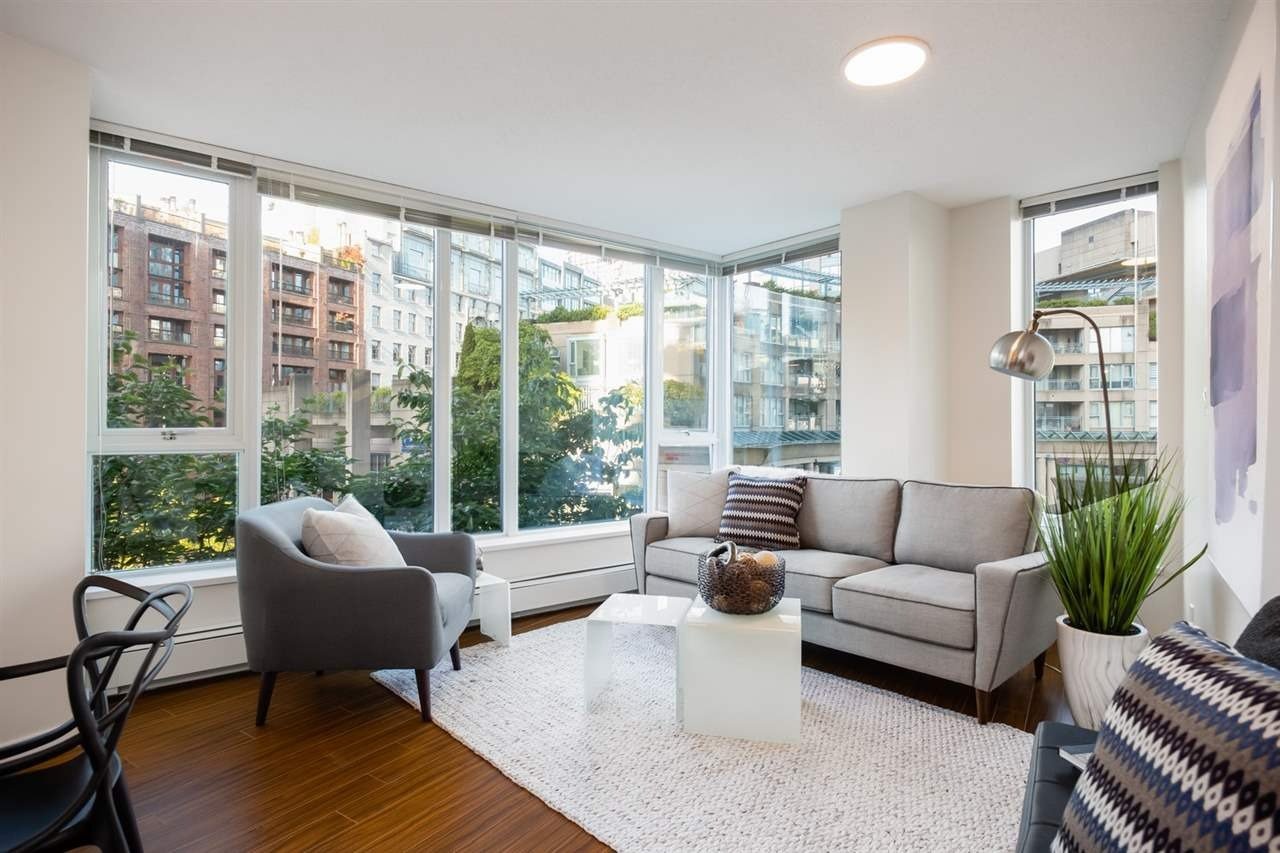 188 Keefer Pl, #503