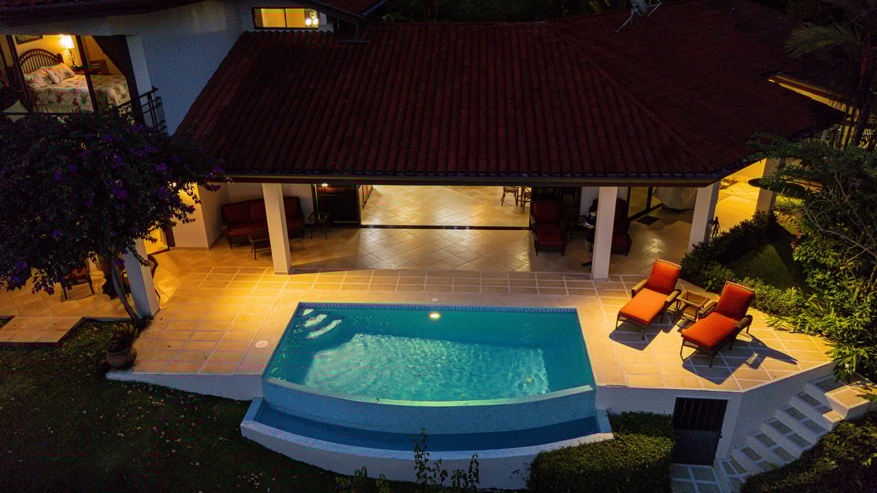 Private Luxury Villa with Whale Tail Ocean View Close to Downtown Uvita