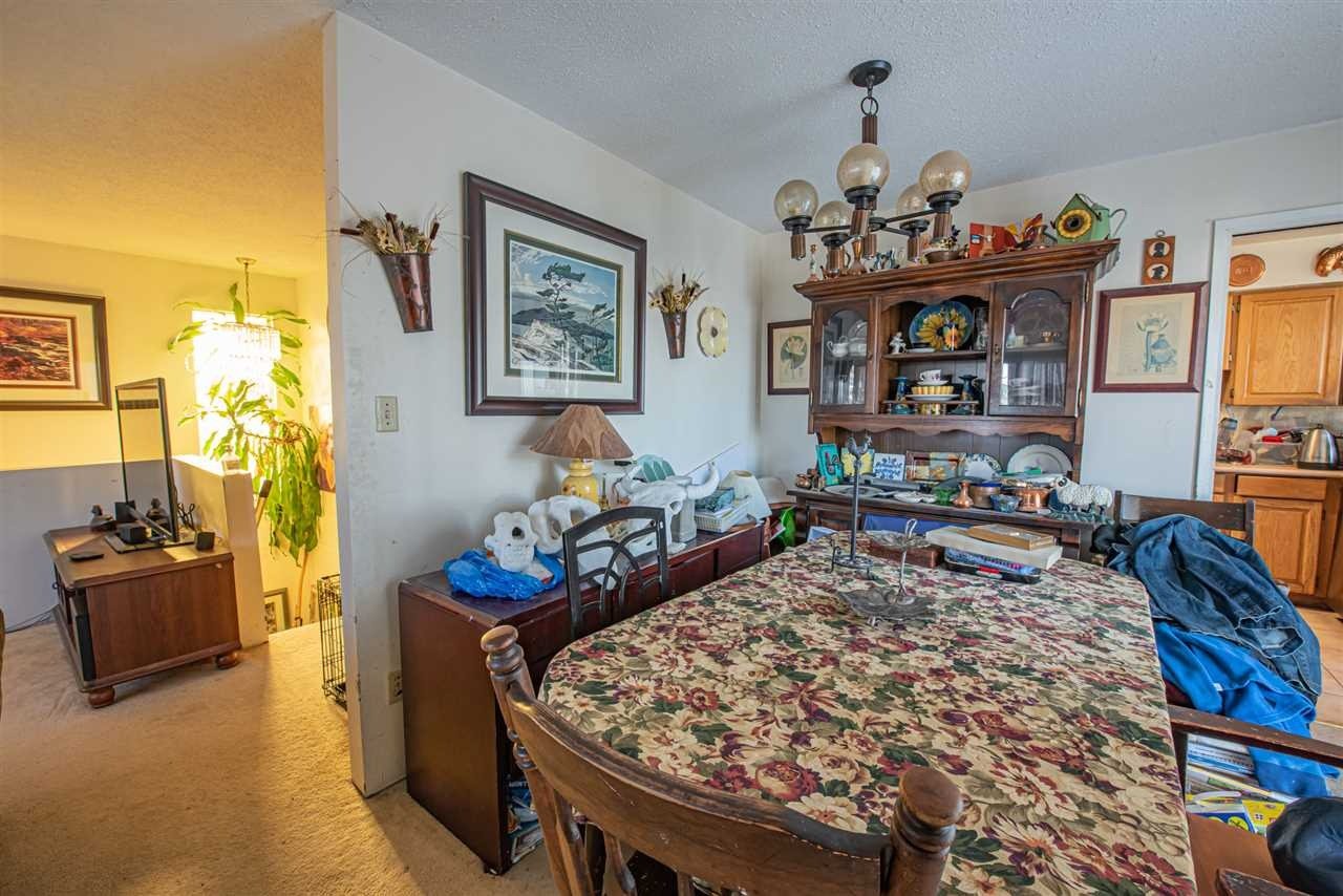 7280 Winchelsea Cres