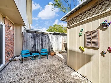 1568 Silverpines Rd #568
