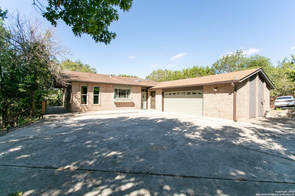 2234 San Jacinto Dr