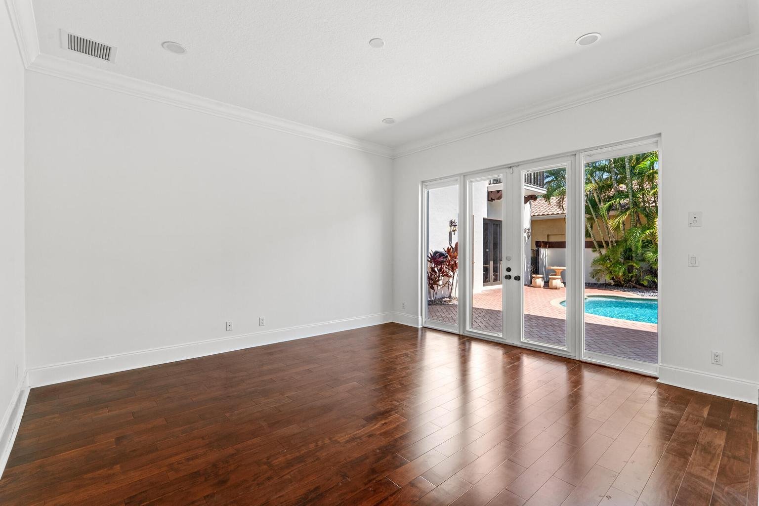 17550 Cir Pond Ct