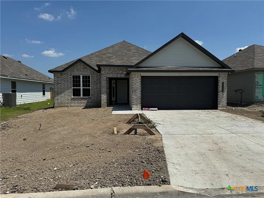2125 Meridian Loop