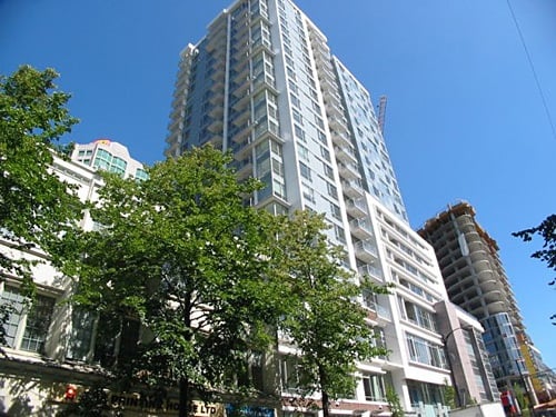 605-821 Cambie St