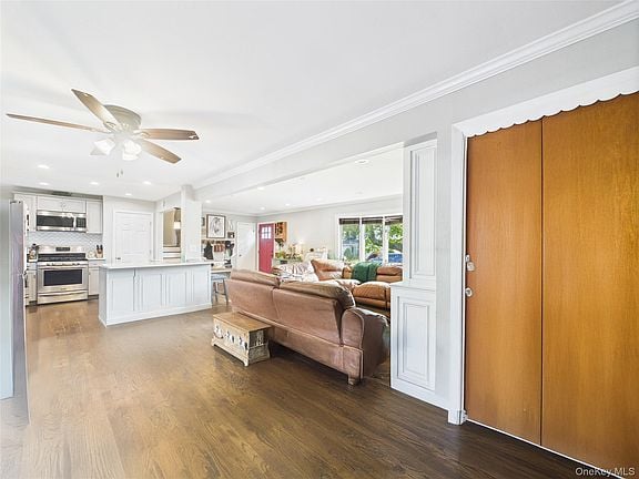 554 South 8th Street