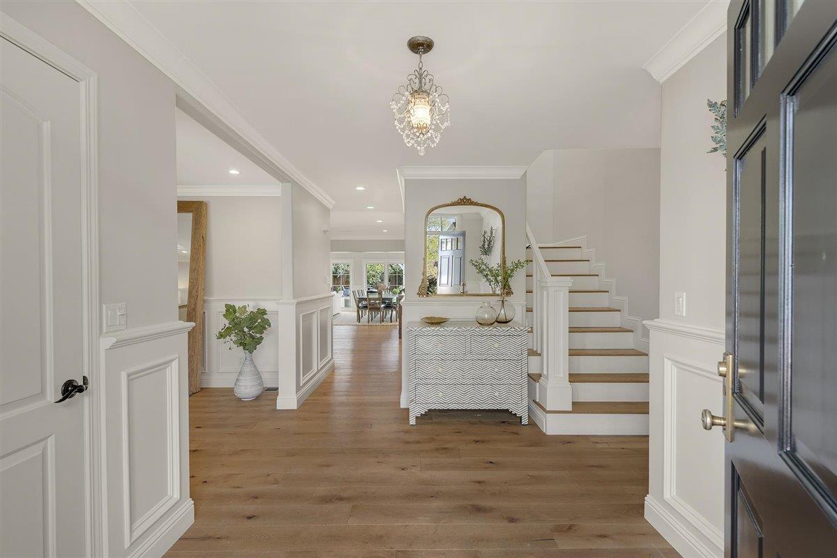 593 Sleeper Ave