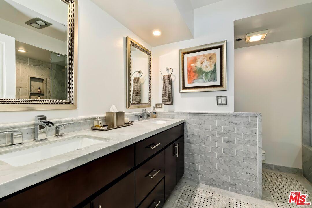 2910 Neilson Way Unit: 313