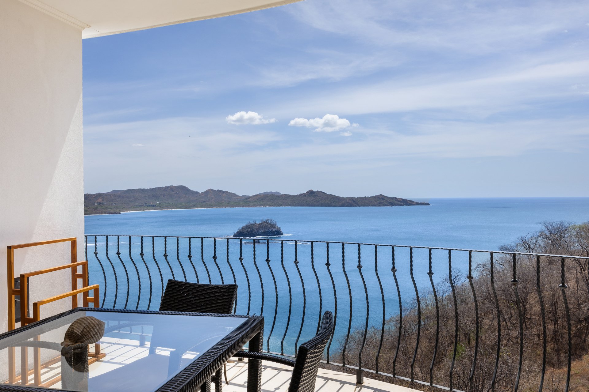 Flamingo Towers 30 | These views will absolutely take your breath away!