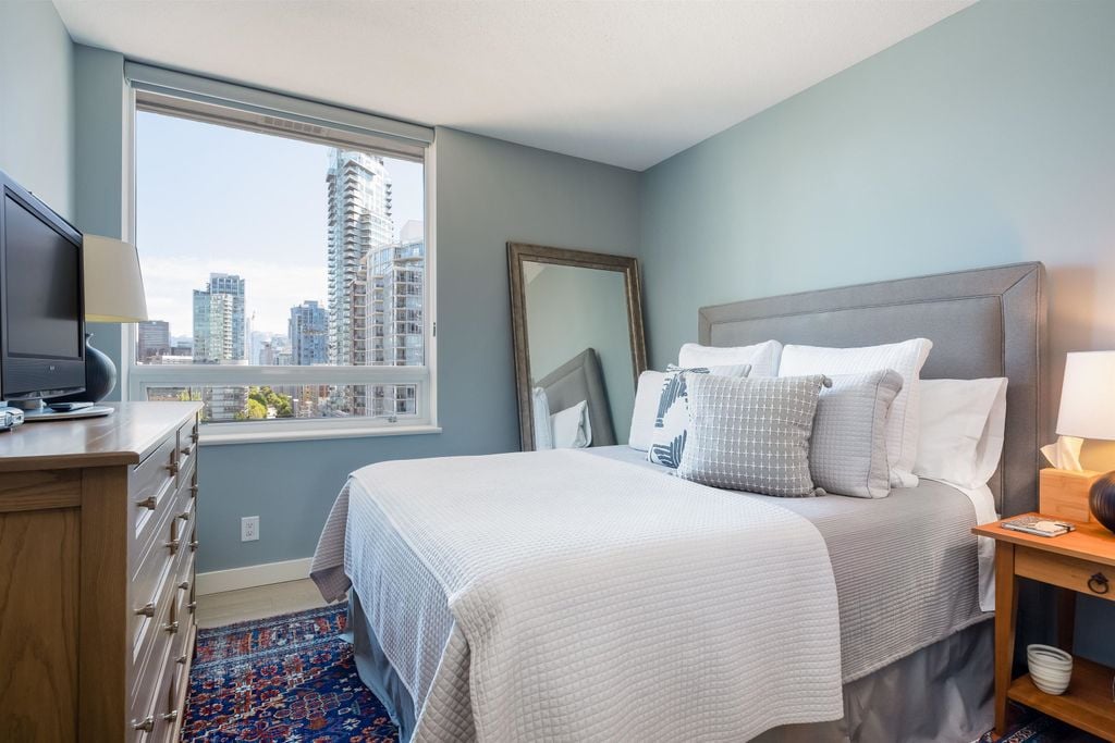 638 Beach Cres, #1805