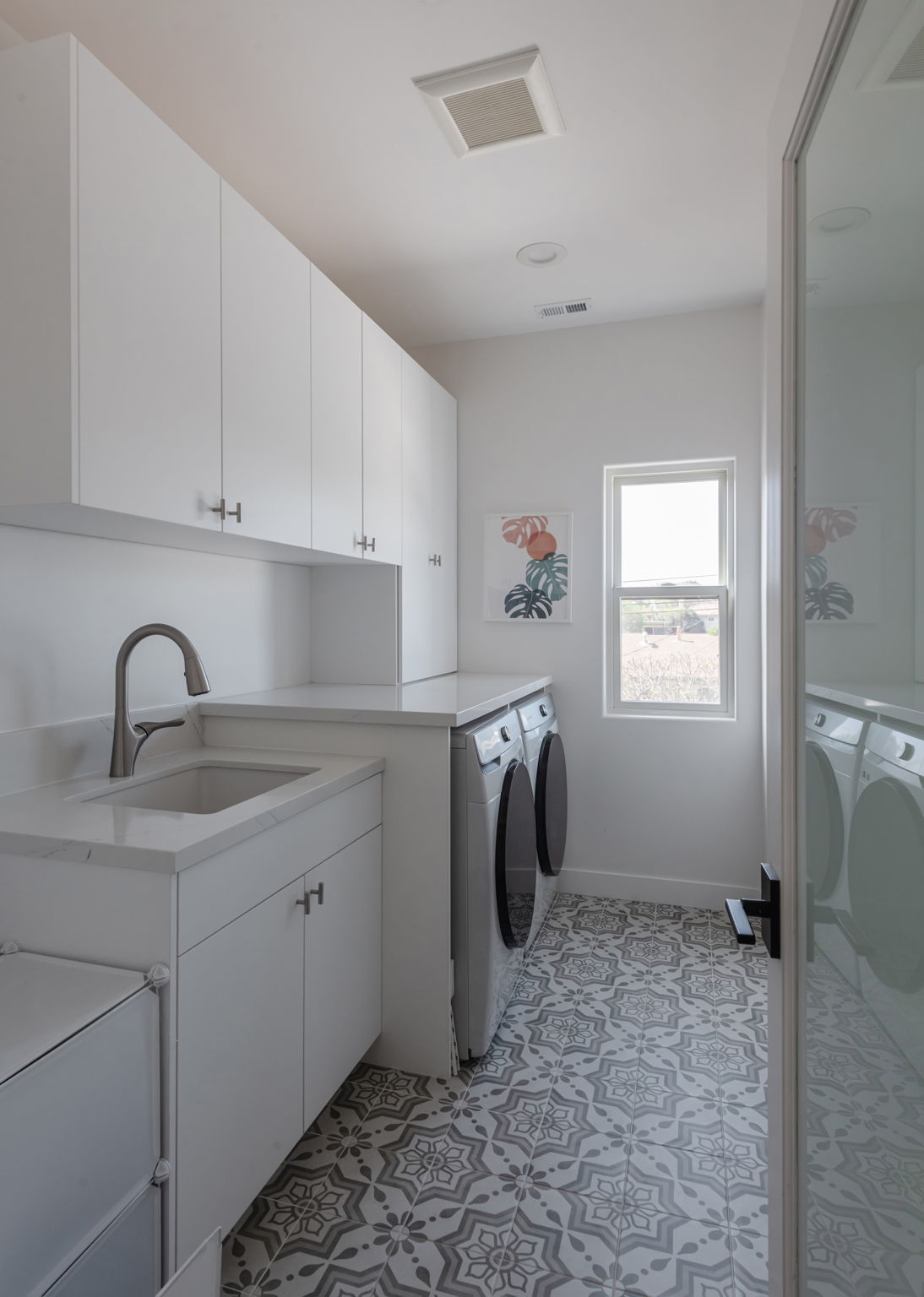 4235 Lafayette Place