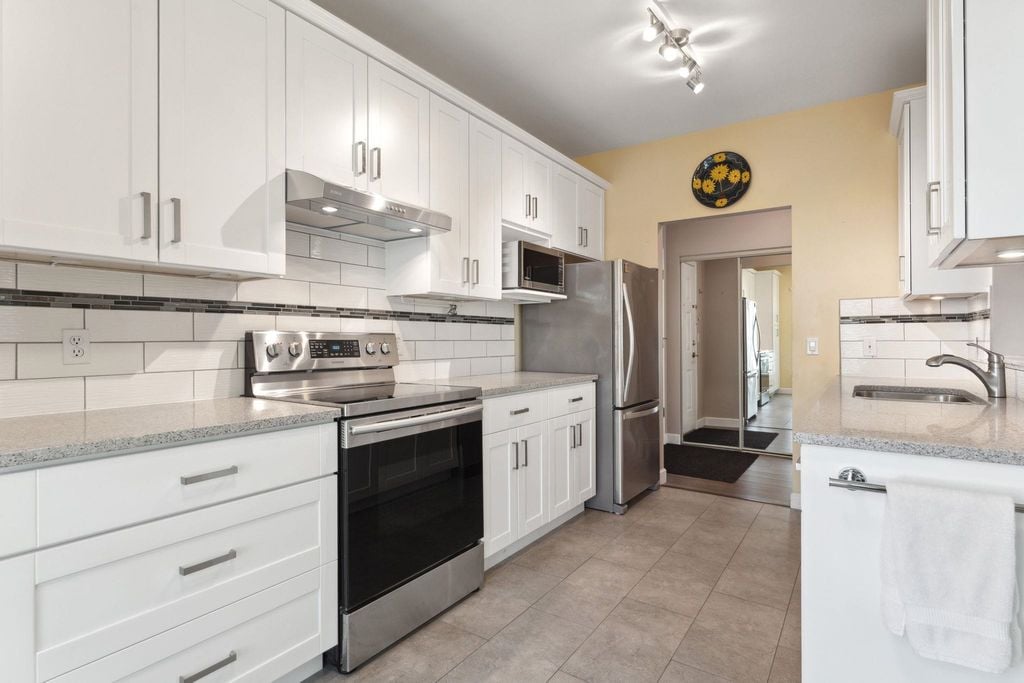 8500 General Currie Rd, #205