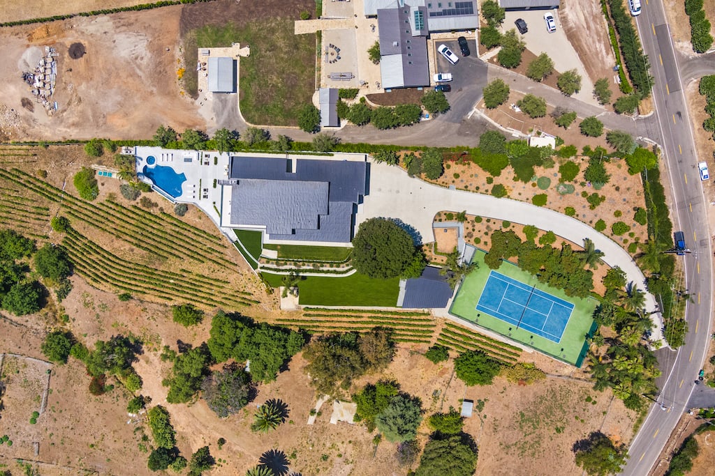 29800 Cuthbert Rd