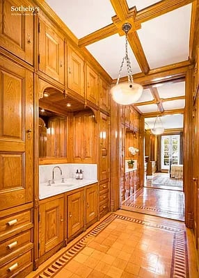 37 West 74th Street