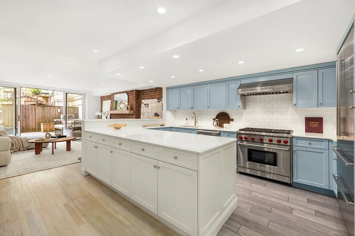 31 West 93rd Street Unit: 1D