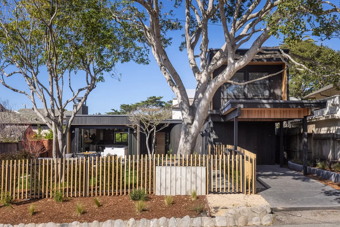 Onyx House