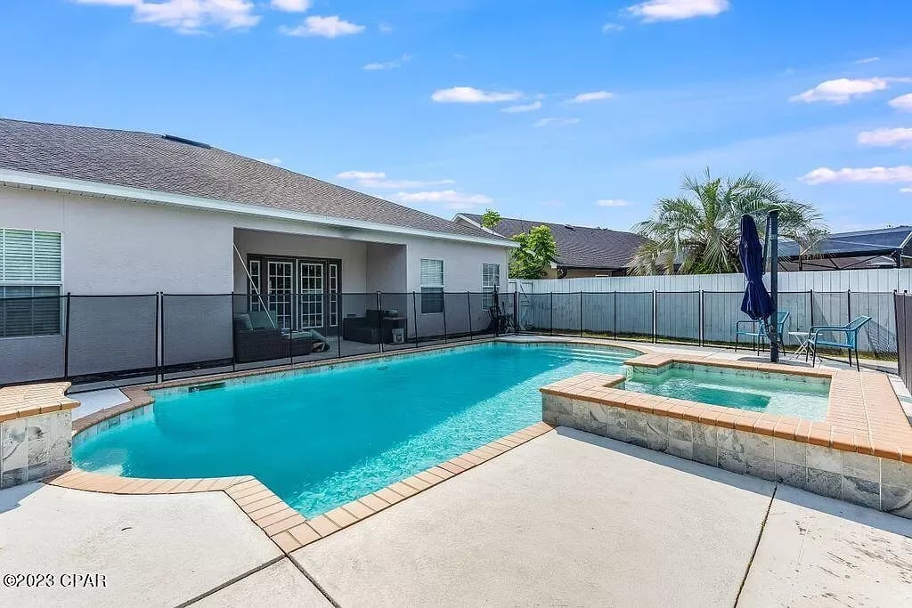 3308 Azalea Circle