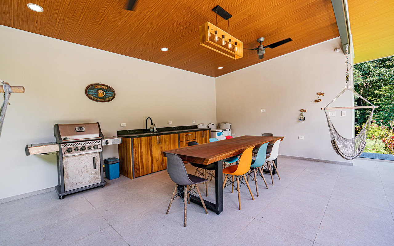 Unique Riverfront Home With Prime Location in Uvita