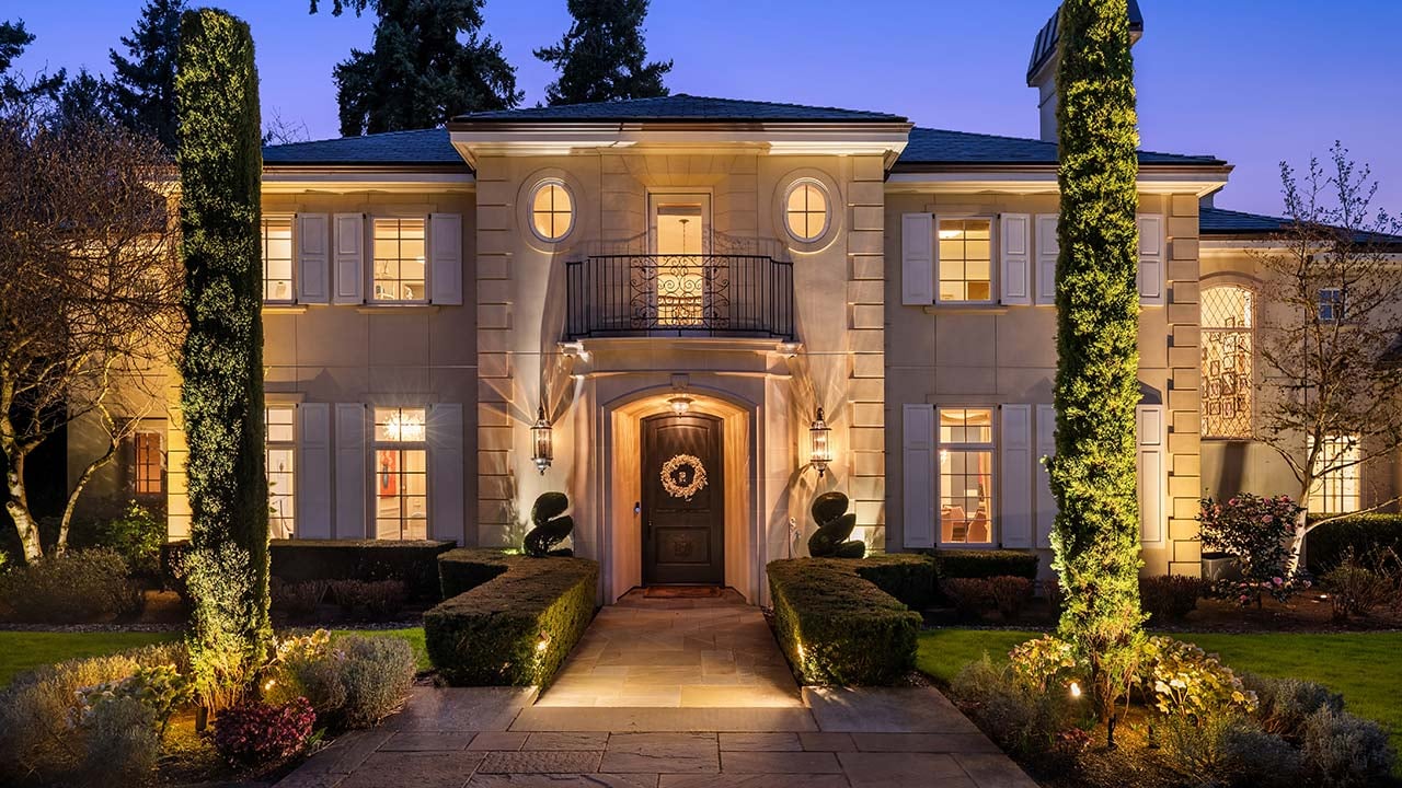 Sophisticated, Timeless Style in Medina