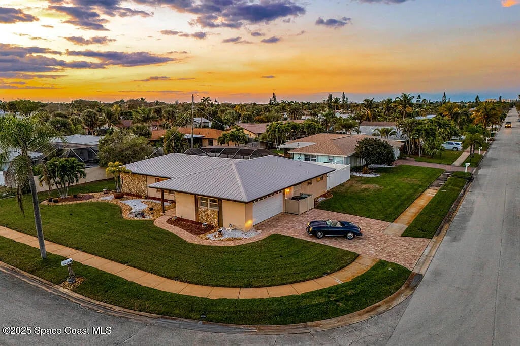 140 Satellite Ave