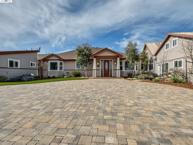 3875 Little Valley Rd