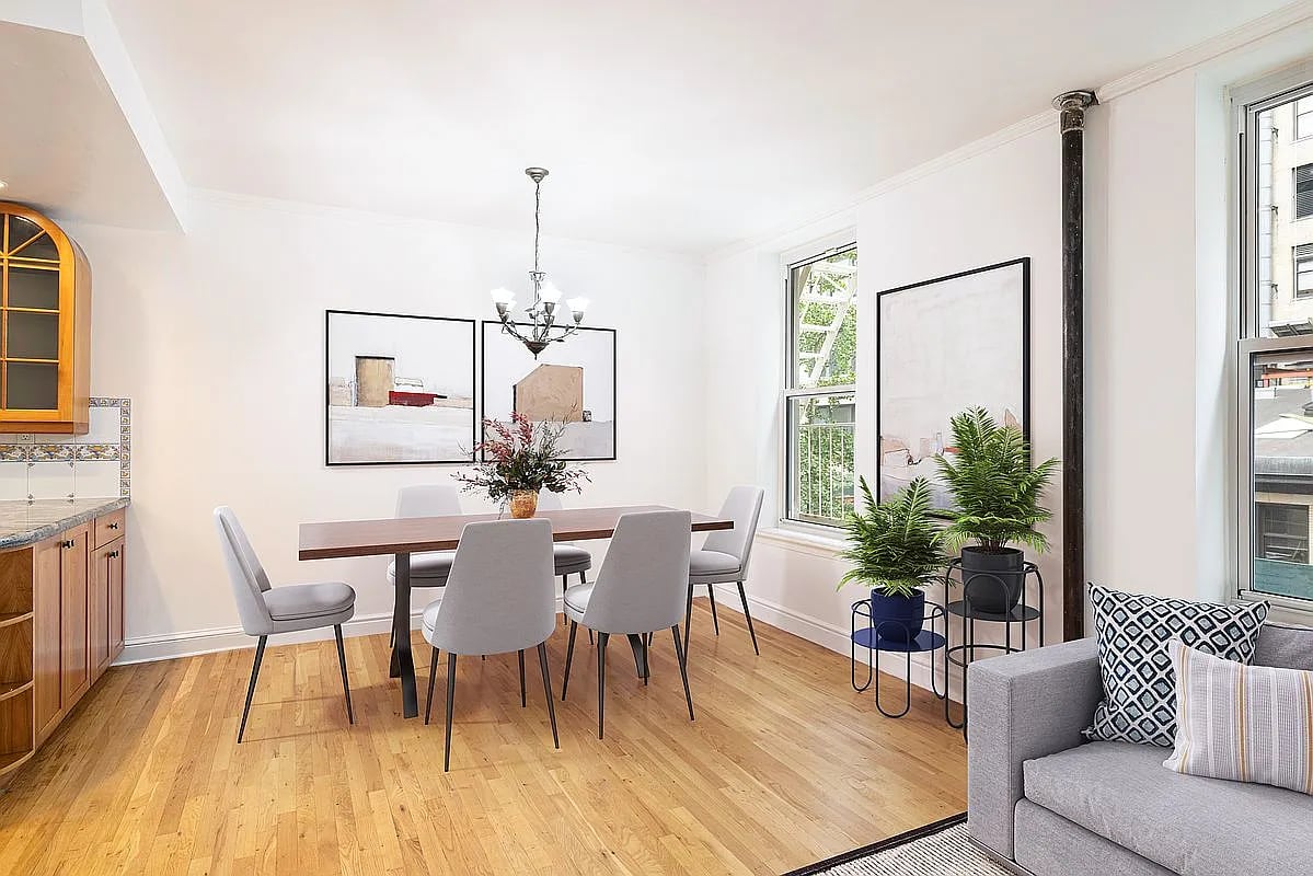 105 E 19th St APT 3A