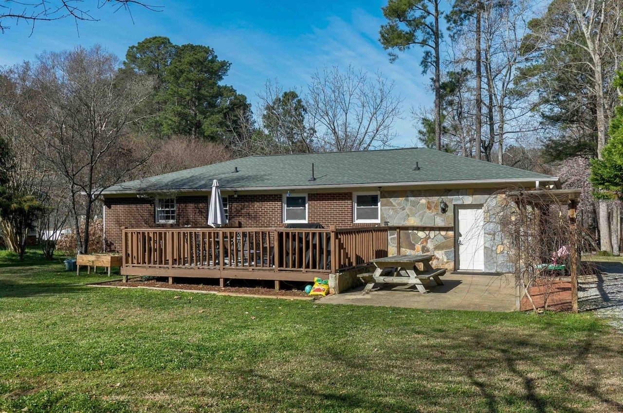 8017 Deer Meadow Dr