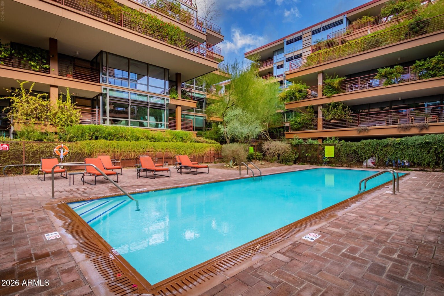 7127 E Rancho Vista Dr, #3009