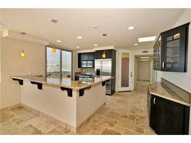 2743 Ocean Front Walk #3