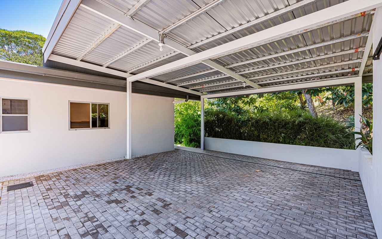 Unique Riverfront Home With Prime Location in Uvita