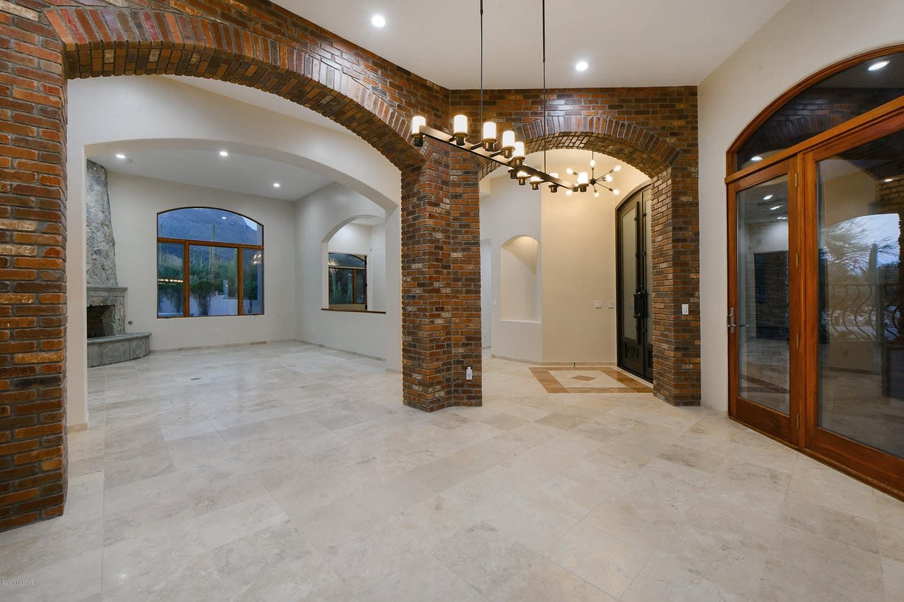 Desert Garden Drive