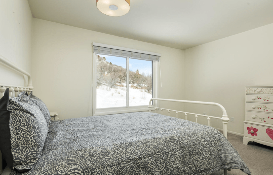 Contemporay 2 Bedrooms in Snowmass Village