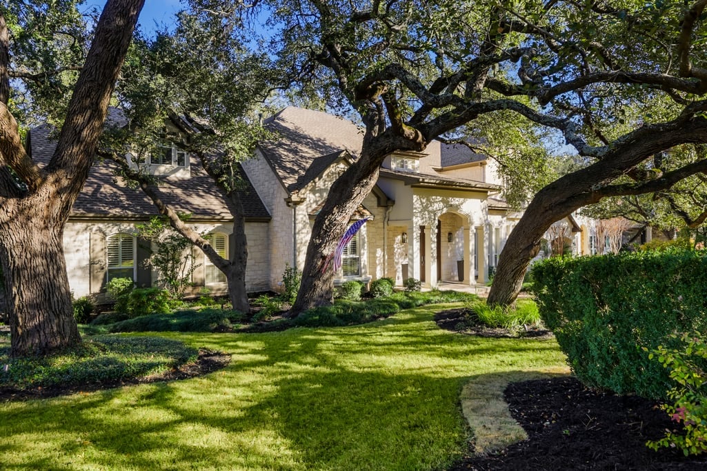 3801 Meandering Creek