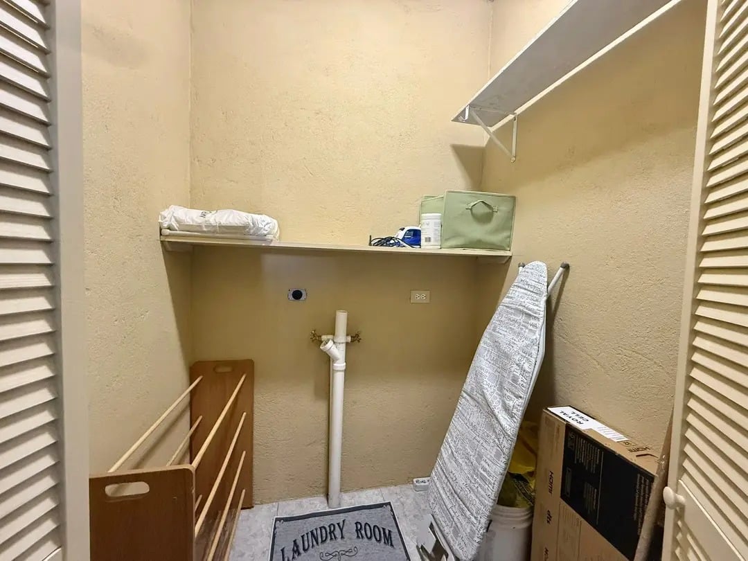 1106 Mount Healthy 2 Bedroom Apartment 