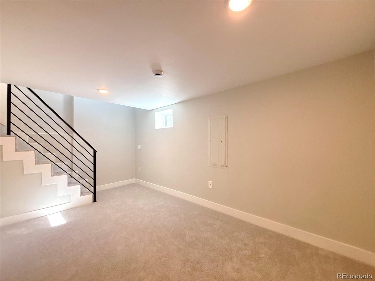1768 Krameria St