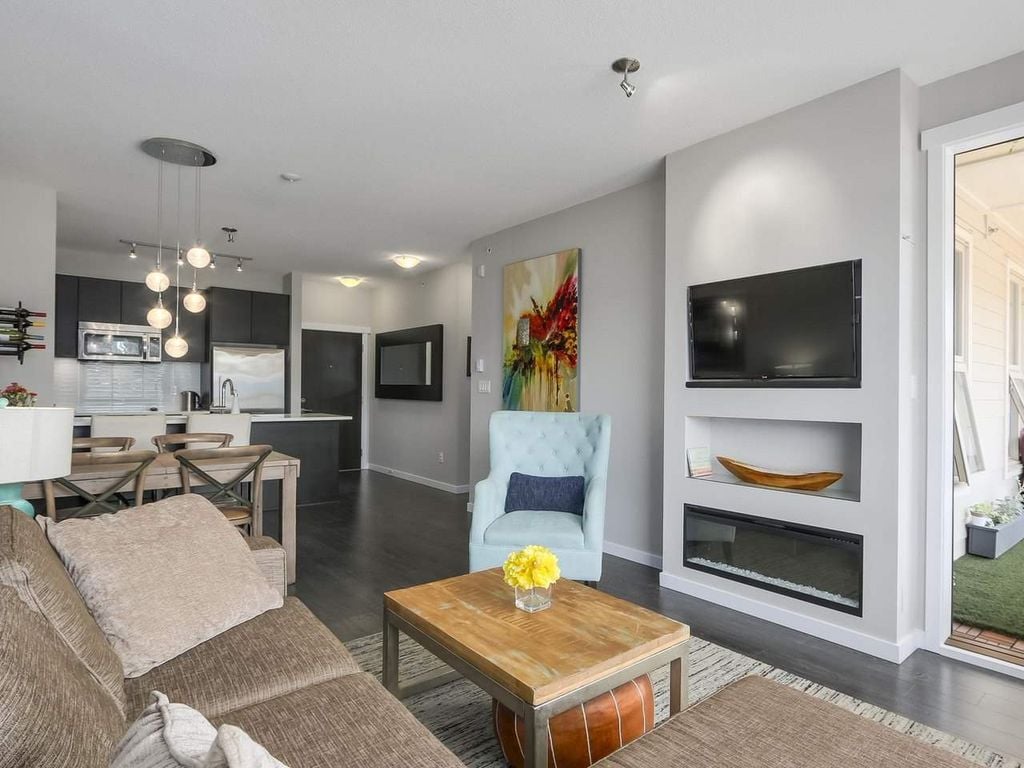 2665 Mountain Hwy, #410