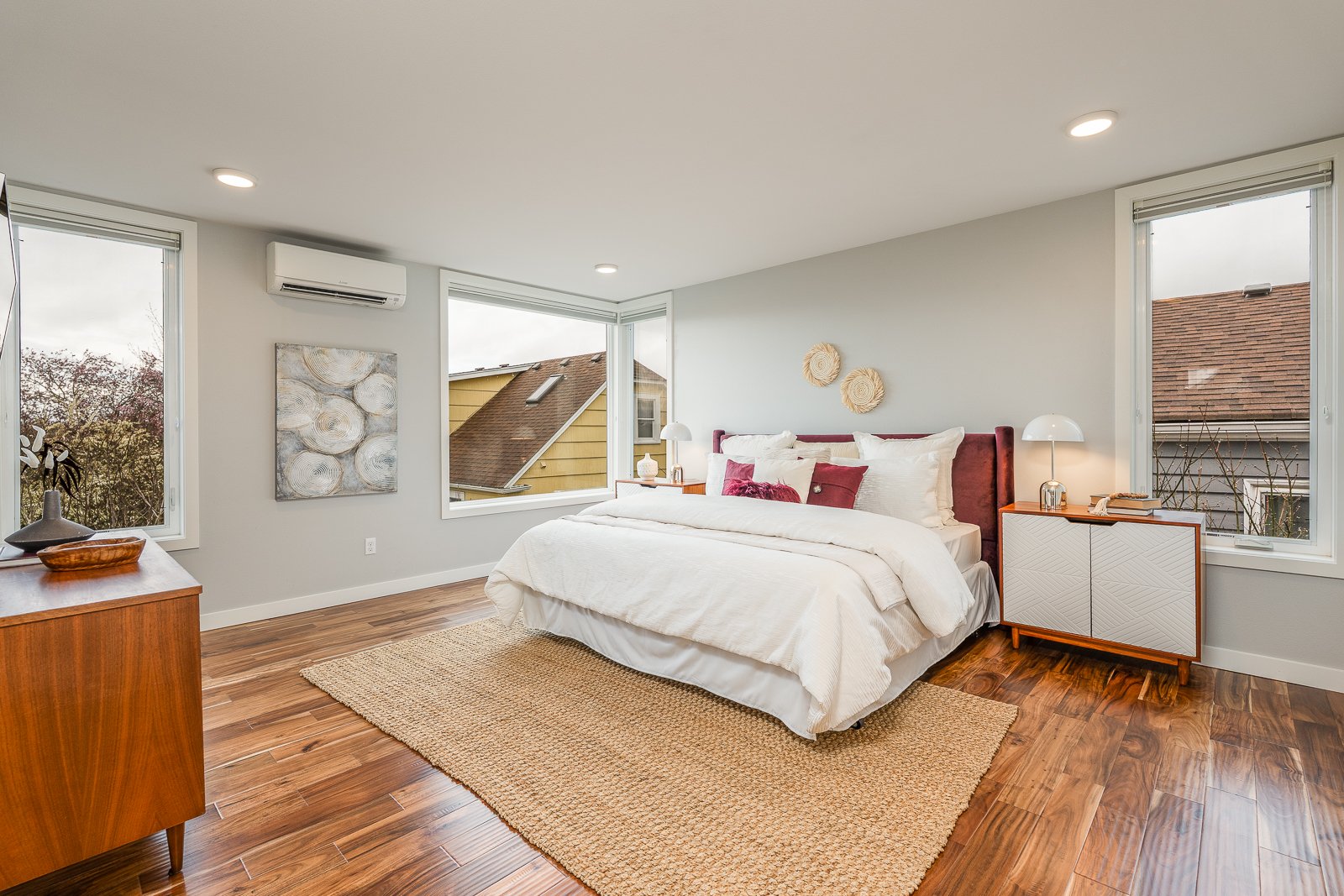 Modern Mount Baker