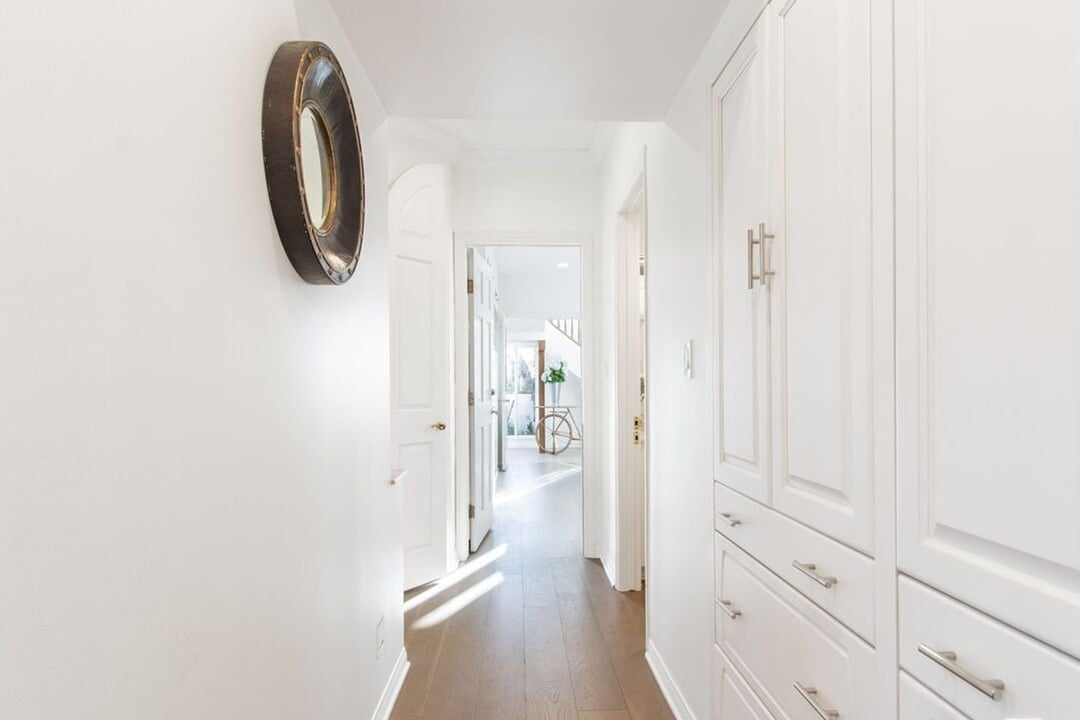 905 Berkeley St, 90403